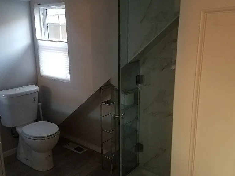6053 Atlas Pl SW #1A — Photo 3