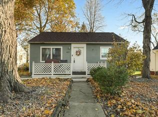 401 Avondale Ave, Champaign, IL