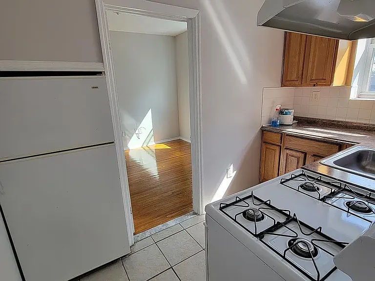 210 N 15th St #9C — Photo 3