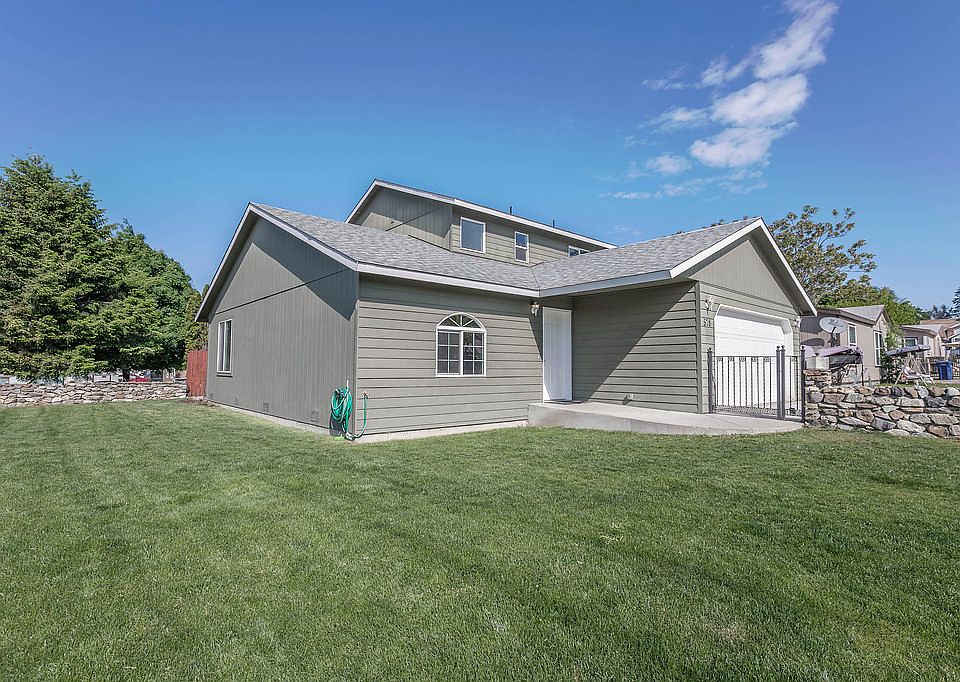 1st image of 578 N Grover Pl