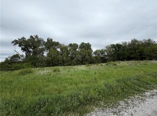 S Davis St, Burlington Junction, MO 64428