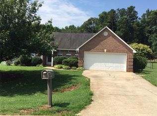 1130 Highland Creek Dr, Salisbury, NC 28147