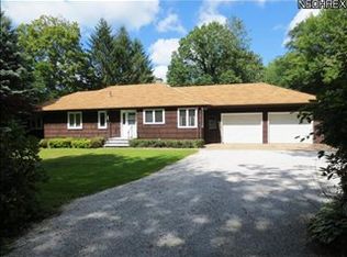 9661 Mentor Rd, Chardon, OH 44024