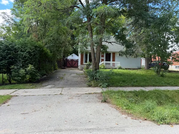 120 Baker Ave, Richmond Hill, ON L4C 1X4