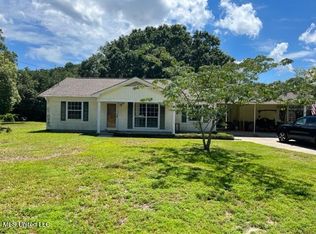 1763 State St, Biloxi, MS 39531