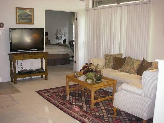 Livinroom ,Flagstaff Vacation Rental