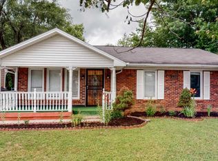 421 Groves Point Way, Lexington, KY 40517