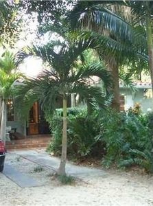 803 NE 70th St, Miami, FL, 33138