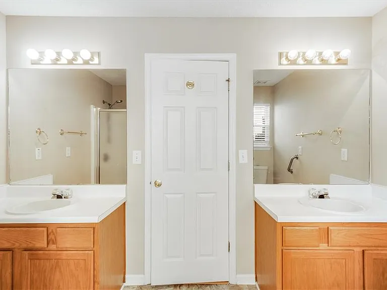 4209 Zephyrhills Dr NW — Photo 27