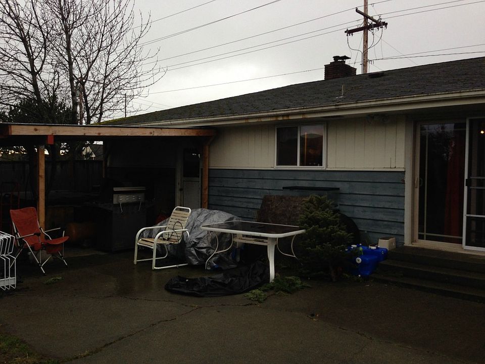 2nd image of 1320 N Oak Harbor St Trailer 110