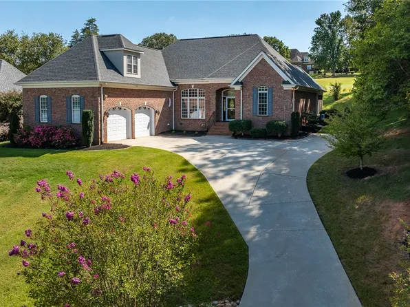 124 Turnberry Rd, Anderson, SC 29621