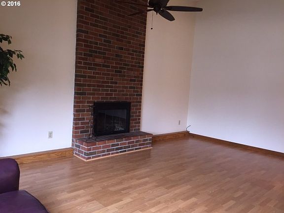 4th image of 1412 NE 130th St