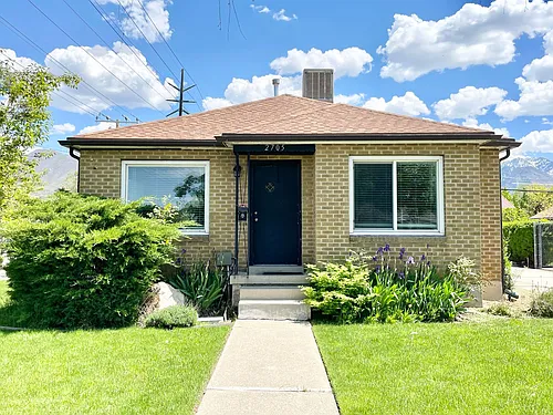 2705 S. Imperial St. Photo 1