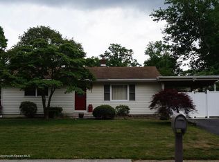 1025 Dove St, Toms River, NJ 08753