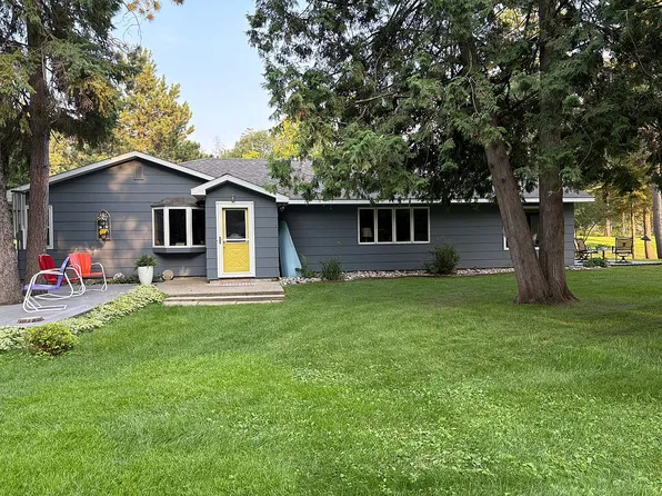 352 E River Dr, Park Rapids, MN 56470