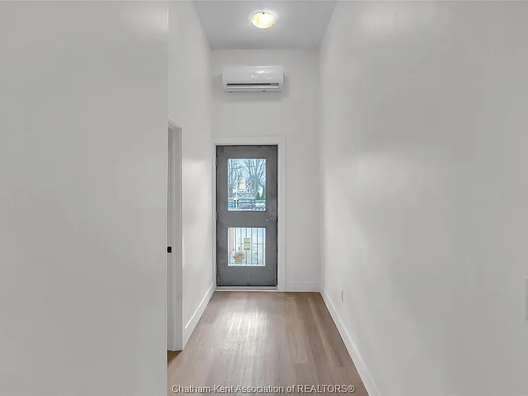 131 Main St #3 — Photo 9