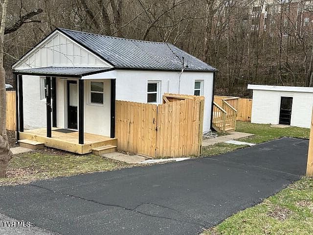1st image of 1108 Tranbarger Dr