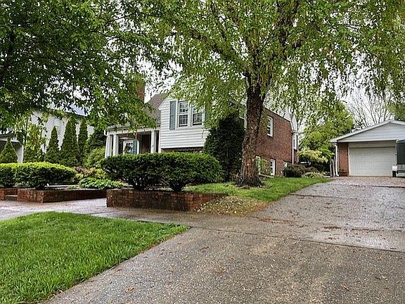 Detach Dbl gar w.long drive