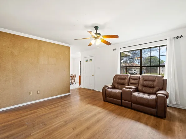 803 Melody Cir, Kaufman, TX 75142