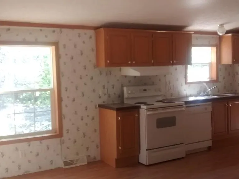 335 Brett Hill Rd — Photo 6