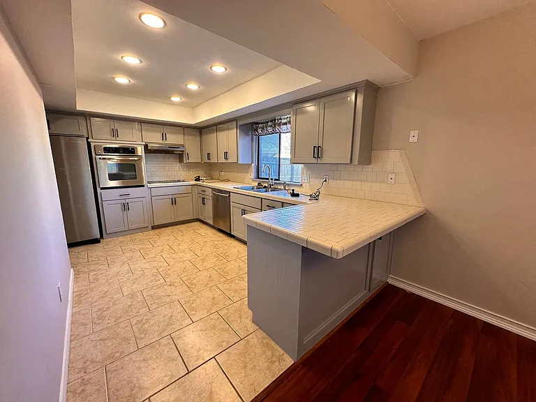 2205 Basking Ridge Trl — Photo 5