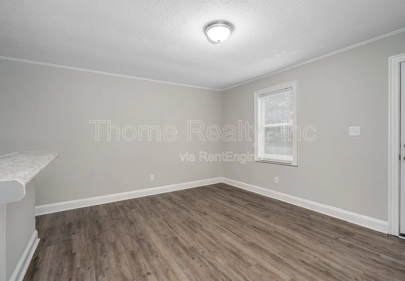 1 bed, 1.0 bath, $595 — Photo 3