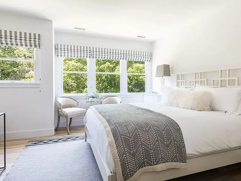 334 Ferry Rd — Photo 17