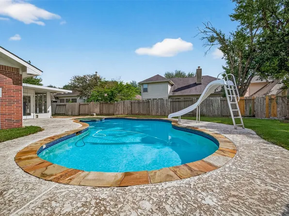 4410 Zimmerly Ct, Sugar Land, TX 77479