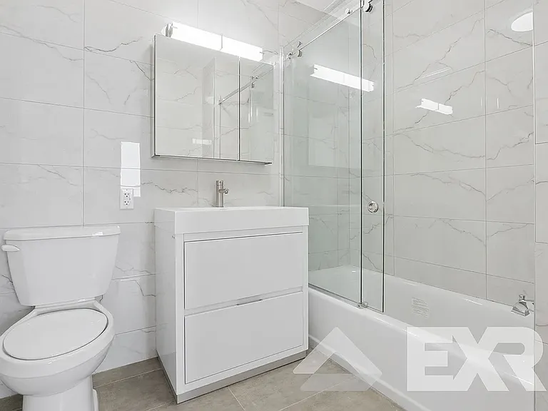 48 Somers St #304 — Photo 11