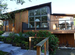 2750 Onyx St, Eugene, OR 97403