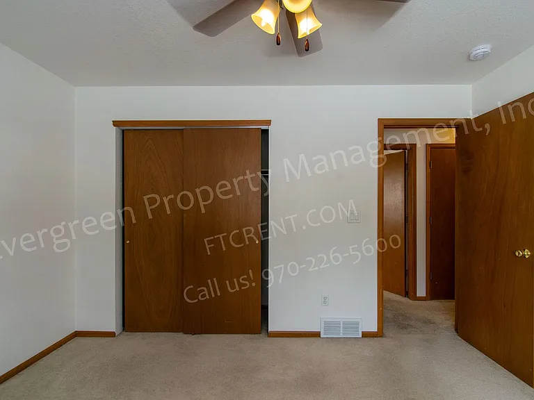 2302 Turquoise St — Photo 27