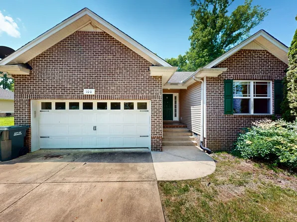 100 Hickory Pointe, Dickson, TN 37055