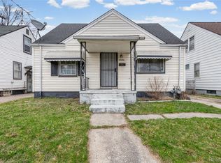 20290 Bradford St, Detroit, MI 48205