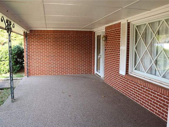 2nd image of 1030 W Iris Ave
