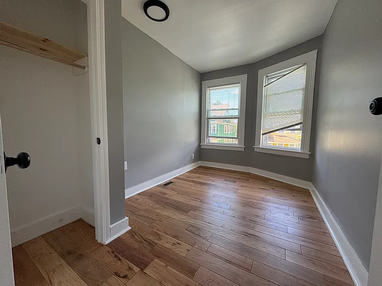 272-2 Davenport St #2B — Photo 9