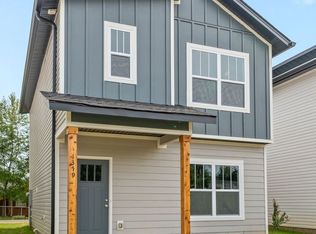 1379 Crossland Ave, Clarksville, TN 37040