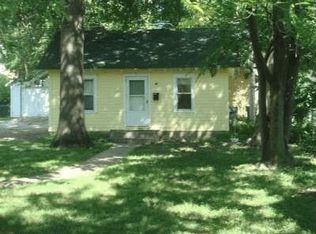 1178 SW Jewell Ave, Topeka, KS 66604