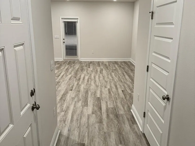 6332 Grove Park Dr — Photo 3