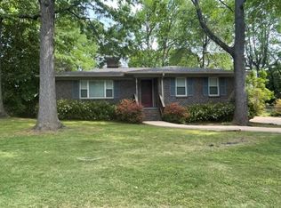 510 Dellwood Dr, Greenville, SC 29609