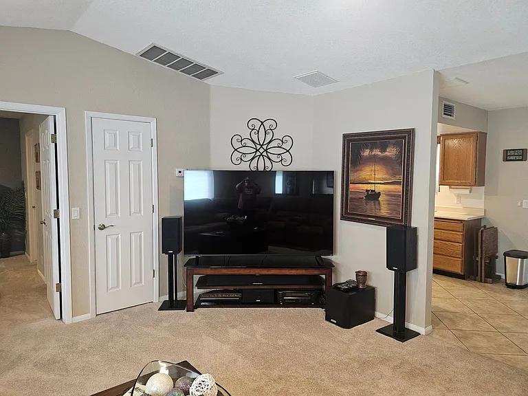 3740 Breakwater Dr — Photo 6