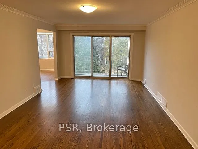 66 Prue Ave — Photo 5