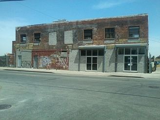 1st image of 190 Morgan Ave