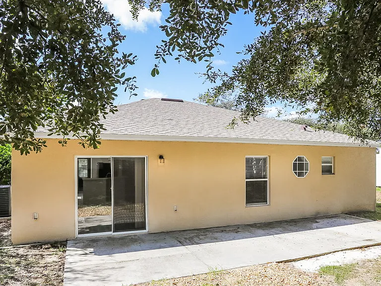 333 Lake Shepard Dr — Photo 15