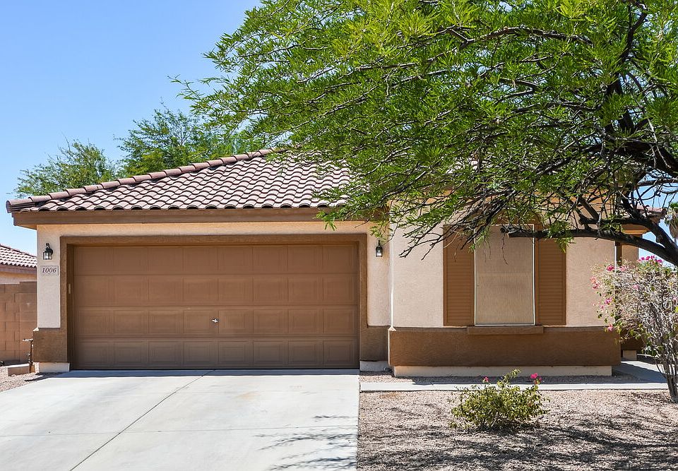 1st image of 1006 S Clancy Cir