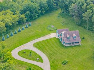 1717 Koshkonong Rd, Stoughton, WI 53589