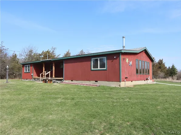 11404 Quarry Rd, Henderson, NY 13650