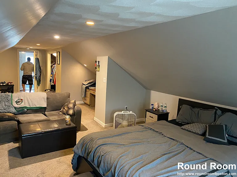 73 Almont St #1 — Photo 16
