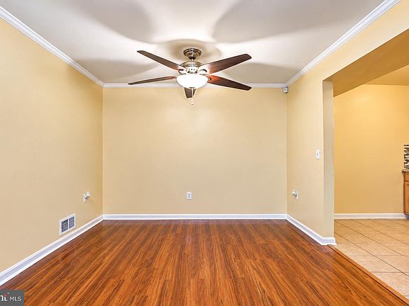 5th image of 9065 N Laurel Rd Unit G