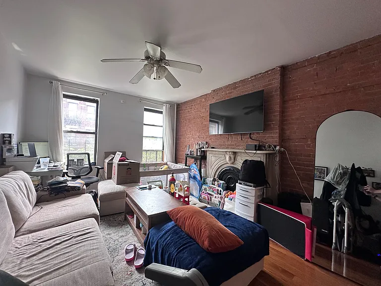417 W 48th St #4W — Photo 16