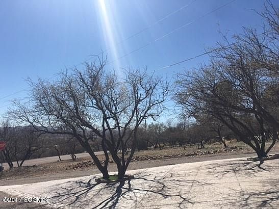 2nd image of 392 Rio Rico Dr